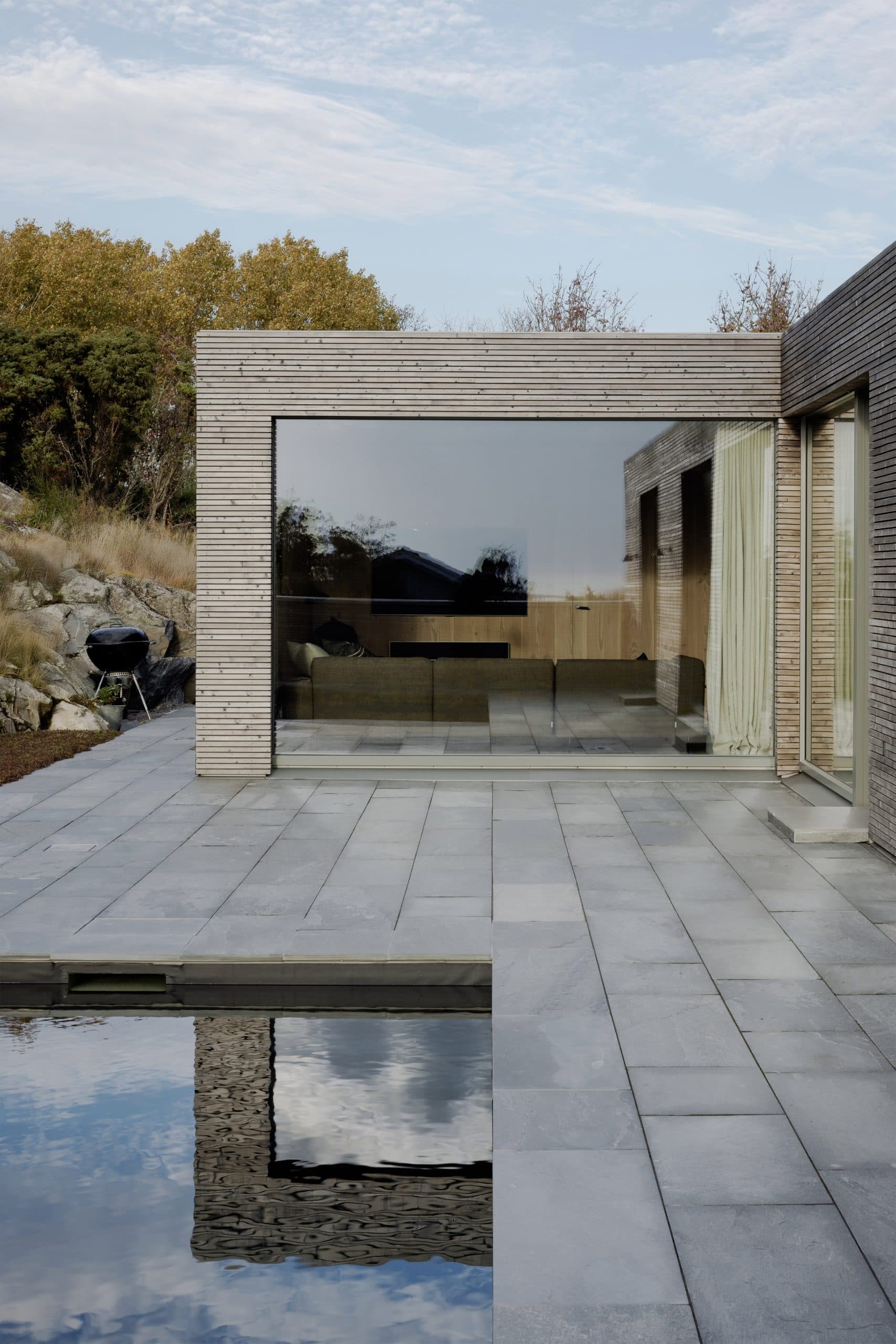 Smartwin tilt and turn windows in Swedish coastal home