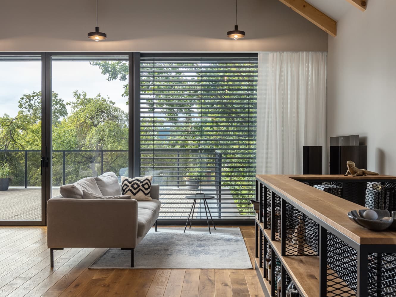 WAREMA shading system installed on residential project